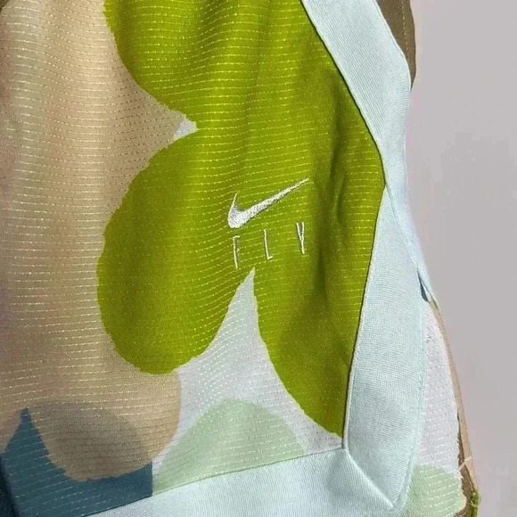 Nike Women’s Fly Crossover Shorts in Atomic Green - Picture 7 of 12